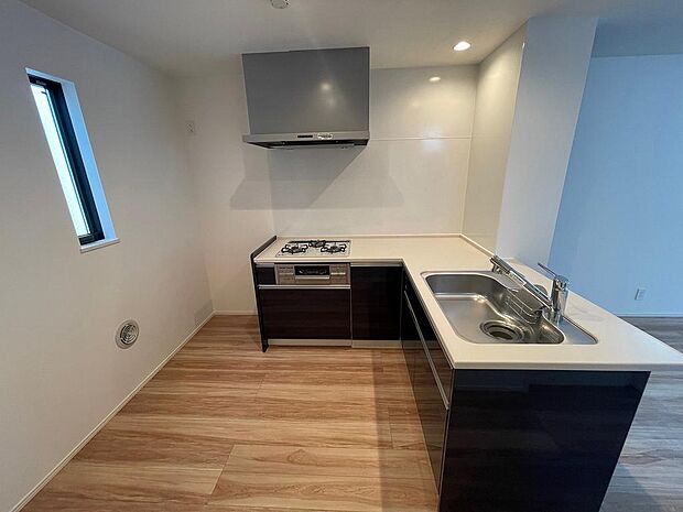 〜サンケイ商事にお任せください〜当社は地元密着型　お客様のご要望・期待にお応えします。