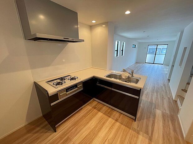 〜サンケイ商事にお任せください〜当社は地元密着型　お客様のご要望・期待にお応えします。