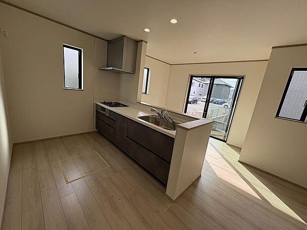 〜サンケイ商事にお任せください〜当社は地元密着型　お客様のご要望・期待にお応えします。