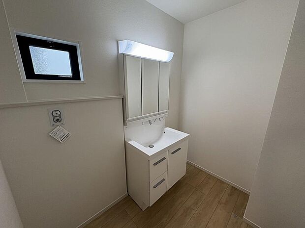 〜サンケイ商事にお任せください〜〜サンケイ商事にお任せください〜当社は地元密着型　お客様のご要望・期待にお応えします。社は地元密着型　お客様のご要望・期待にお応えします。