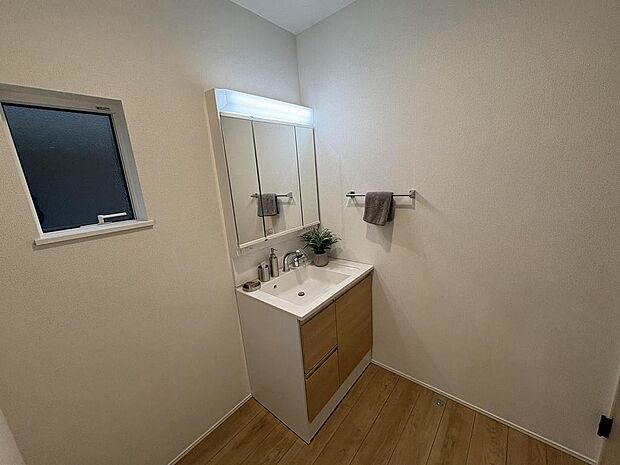 〜サンケイ商事にお任せください〜当社は地元密着型　お客様のご要望・期待にお応えします。