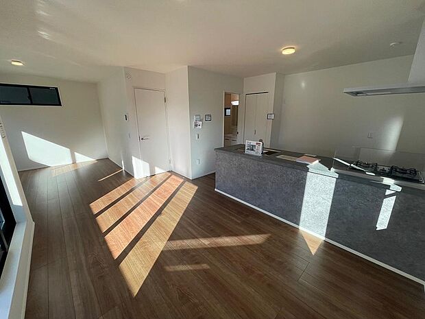 〜サンケイ商事にお任せください〜当社は地元密着型　お客様のご要望・期待にお応えします。