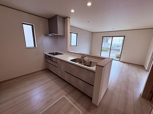 〜サンケイ商事にお任せください〜当社は地元密着型　お客様のご要望・期待にお応えします。