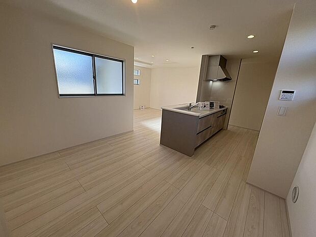 〜サンケイ商事にお任せください〜当社は地元密着型　お客様のご要望・期待にお応えします。