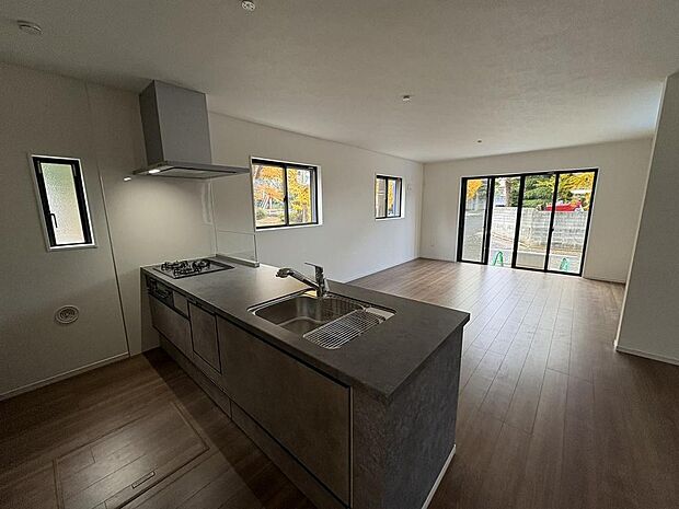 〜サンケイ商事にお任せください〜当社は地元密着型 お客様のご要望・期待にお応えします。