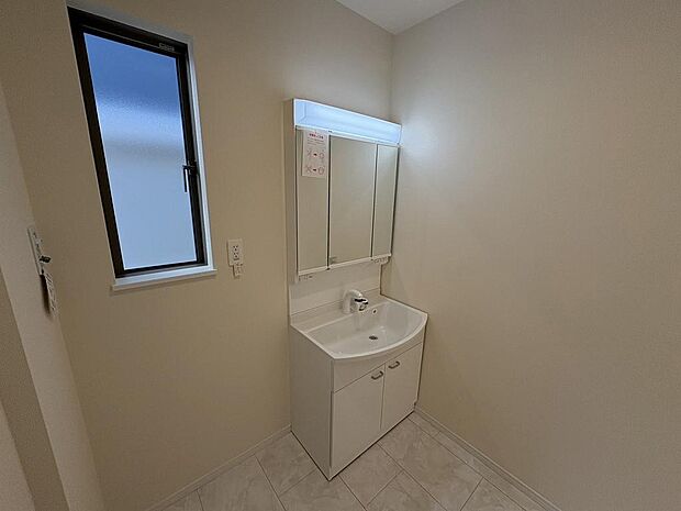 〜サンケイ商事にお任せください〜当社は地元密着型　お客様のご要望・期待にお応えします。