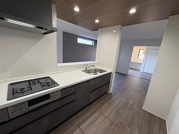 〜サンケイ商事にお任せください〜当社は地元密着型　お客様のご要望・期待にお応えします。