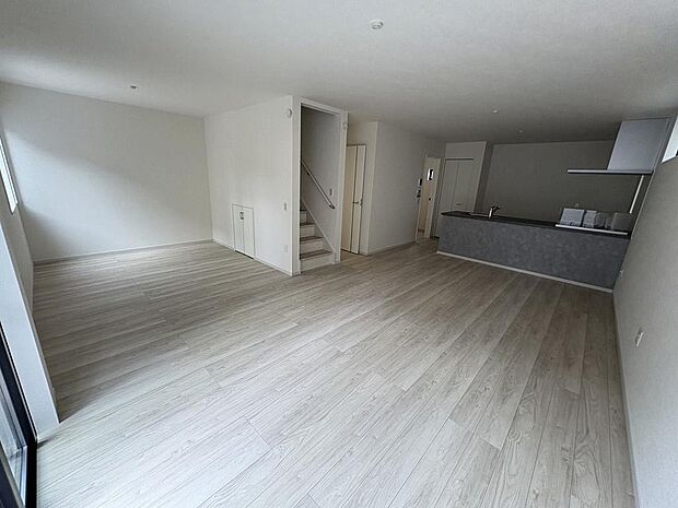 〜サンケイ商事にお任せください〜当社は地元密着型　お客様のご要望・期待にお応えします。