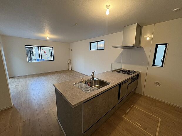 〜サンケイ商事にお任せください〜当社は地元密着型 お客様のご要望・期待にお応えします。