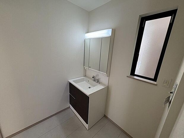 〜サンケイ商事にお任せください〜当社は地元密着型　お客様のご要望・期待にお応えします。