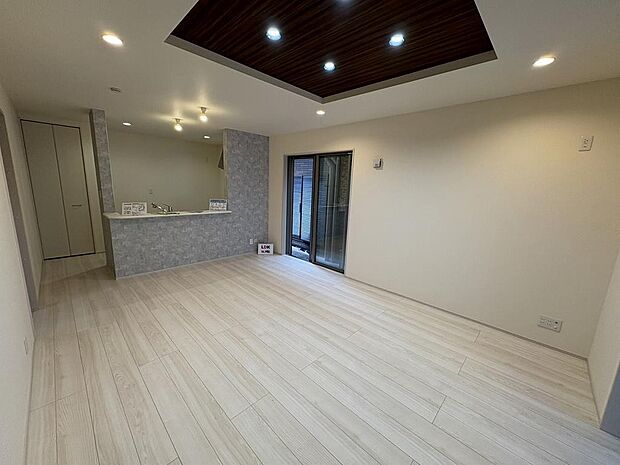 〜サンケイ商事にお任せください〜当社は地元密着型　お客様のご要望・期待にお応えします。