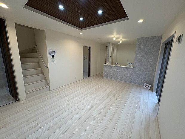 〜サンケイ商事にお任せください〜当社は地元密着型　お客様のご要望・期待にお応えします。