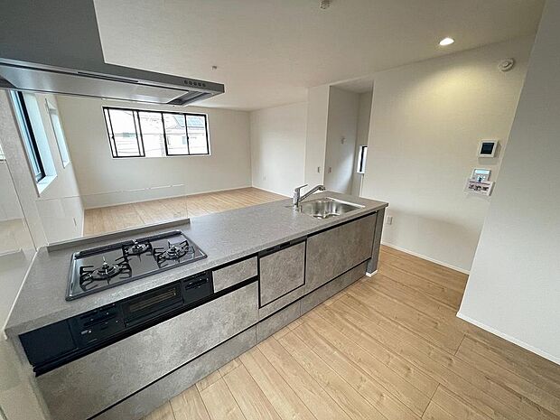 〜サンケイ商事にお任せください〜当社は地元密着型　お客様のご要望・期待にお応えします。