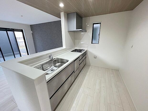 〜サンケイ商事にお任せください〜当社は地元密着型　お客様のご要望・期待にお応えします。