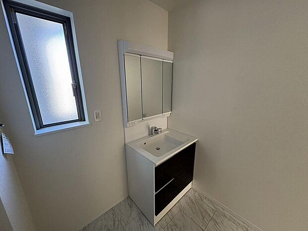 〜サンケイ商事にお任せください〜当社は地元密着型　お客様のご要望・期待にお応えします。