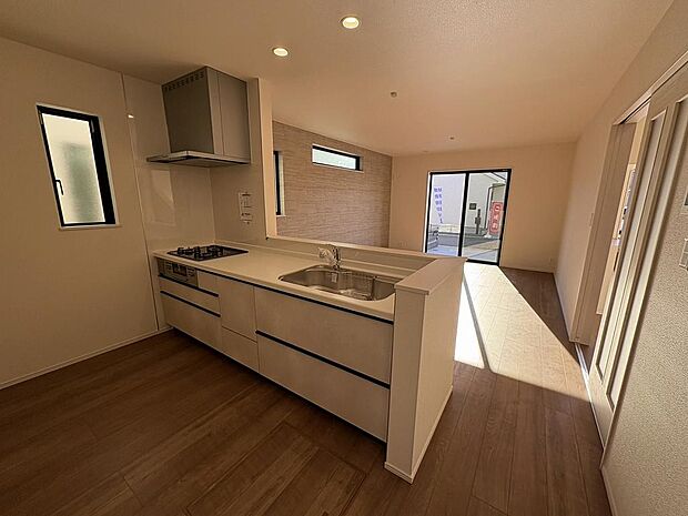 〜サンケイ商事にお任せください〜当社は地元密着型　お客様のご要望・期待にお応えします。