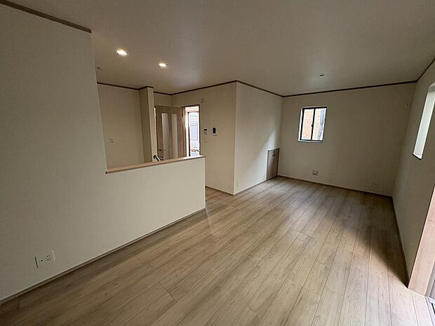 〜サンケイ商事にお任せください〜当社は地元密着型　お客様のご要望・期待にお応えします。