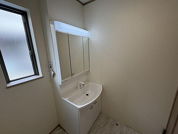 〜サンケイ商事にお任せください〜当社は地元密着型　お客様のご要望・期待にお応えします。