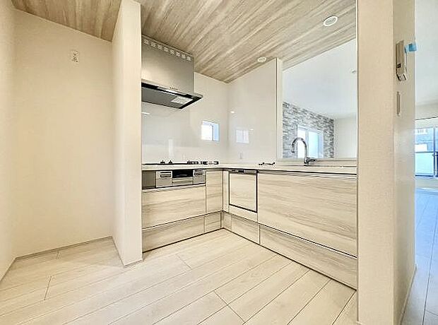 〜サンケイ商事にお任せください〜当社は地元密着型　お客様のご要望・期待にお応えします。