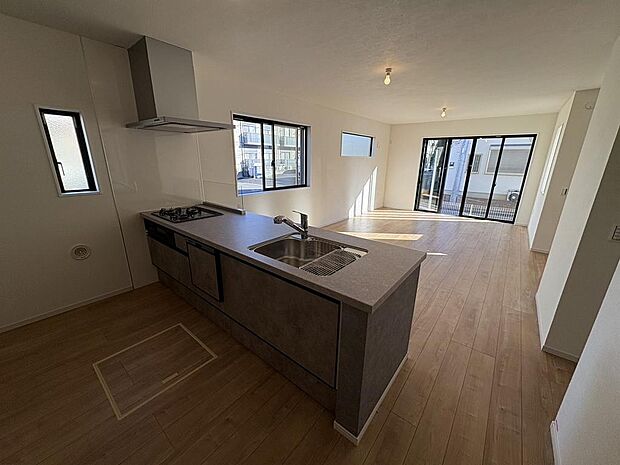 〜サンケイ商事にお任せください〜当社は地元密着型 お客様のご要望・期待にお応えします。