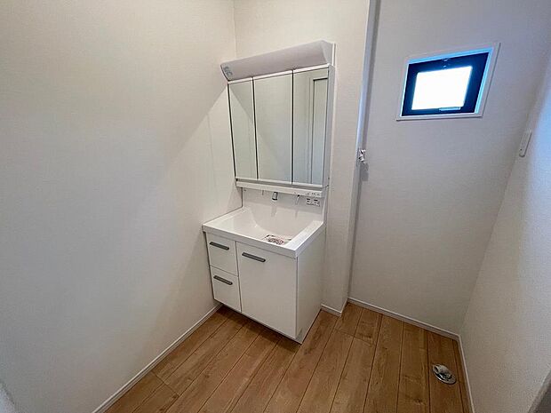 〜サンケイ商事にお任せください〜当社は地元密着型　お客様のご要望・期待にお応えします。