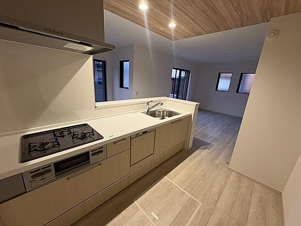 〜サンケイ商事にお任せください〜当社は地元密着型　お客様のご要望・期待にお応えします。