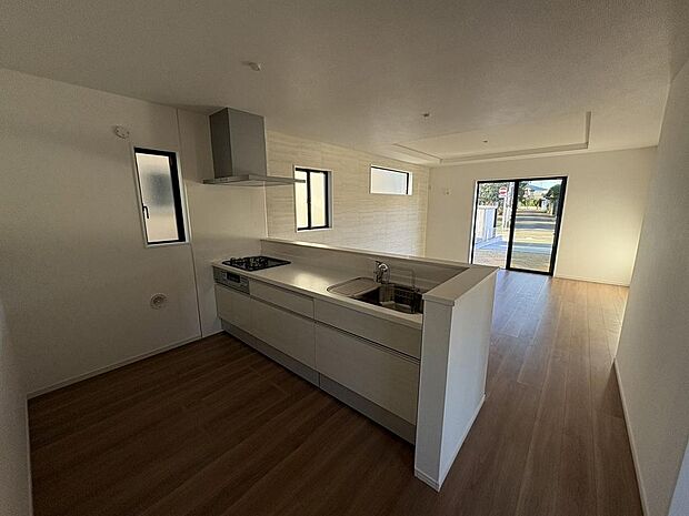 〜サンケイ商事にお任せください〜当社は地元密着型　お客様のご要望・期待にお応えします。