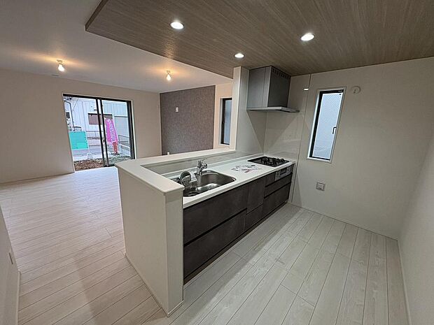 〜サンケイ商事にお任せください〜当社は地元密着型　お客様のご要望・期待にお応えします。