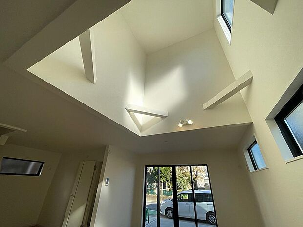 〜サンケイ商事にお任せください〜当社は地元密着型　お客様のご要望・期待にお応えします。