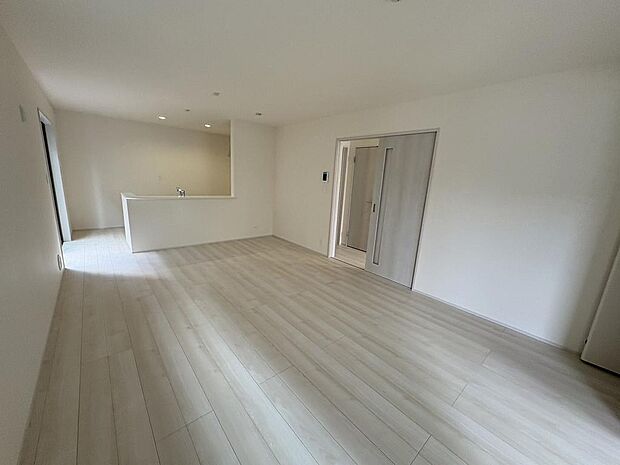 〜サンケイ商事にお任せください〜当社は地元密着型　お客様のご要望・期待にお応えします。