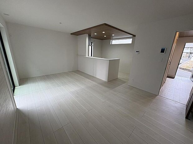 〜サンケイ商事にお任せください〜当社は地元密着型　お客様のご要望・期待にお応えします。