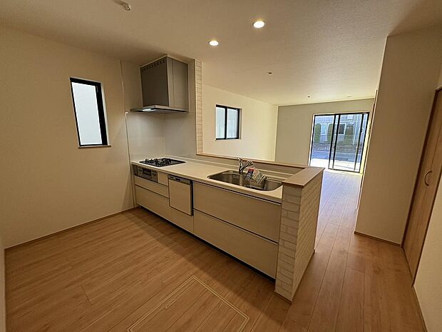 〜サンケイ商事にお任せください〜当社は地元密着型　お客様のご要望・期待にお応えします。