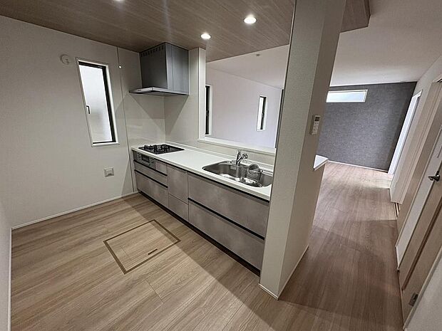 〜サンケイ商事にお任せください〜当社は地元密着型　お客様のご要望・期待にお応えします。