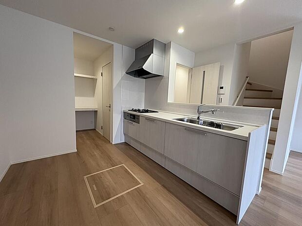 〜サンケイ商事にお任せください〜当社は地元密着型 お客様のご要望・期待にお応えします。