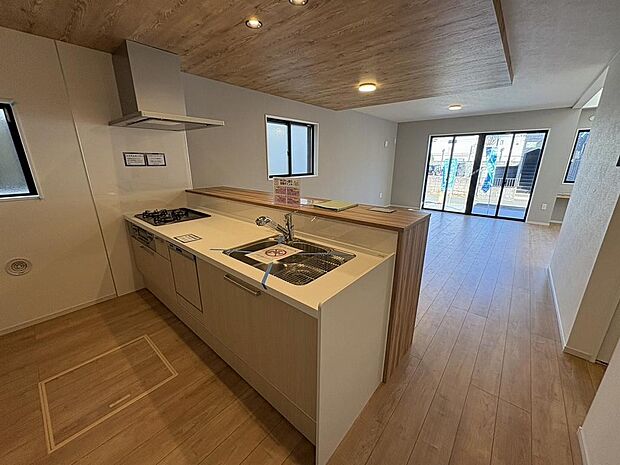 〜サンケイ商事にお任せください〜当社は地元密着型　お客様のご要望・期待にお応えします。