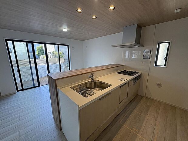 〜サンケイ商事にお任せください〜当社は地元密着型　お客様のご要望・期待にお応えします。