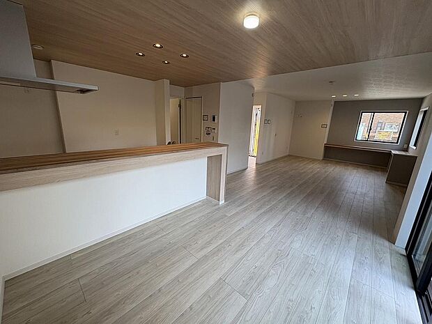 〜サンケイ商事にお任せください〜当社は地元密着型　お客様のご要望・期待にお応えします。