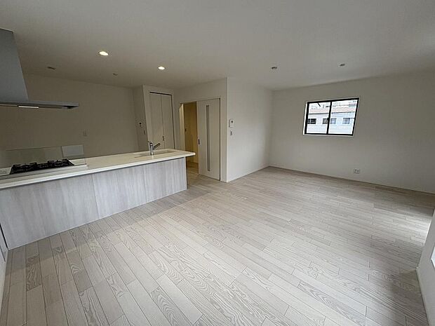 〜サンケイ商事にお任せください〜当社は地元密着型　お客様のご要望・期待にお応えします。