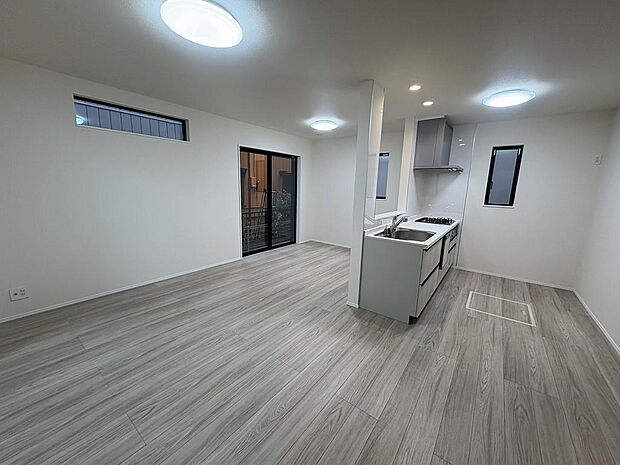 〜サンケイ商事にお任せください〜当社は地元密着型　お客様のご要望・期待にお応えします。