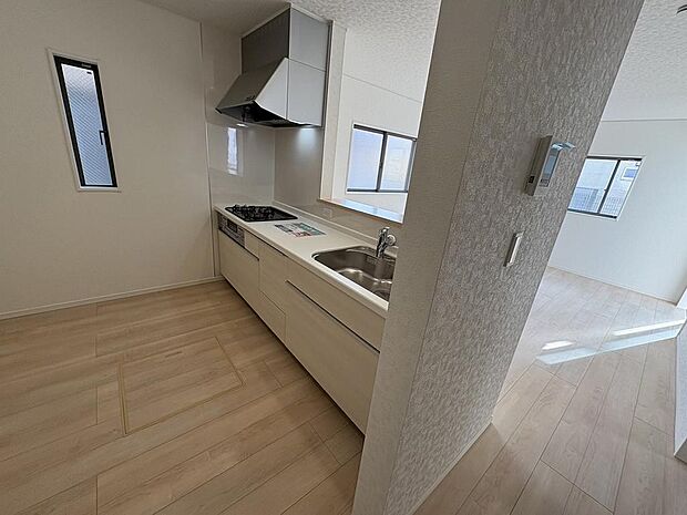 〜サンケイ商事にお任せください〜当社は地元密着型　お客様のご要望・期待にお応えします。