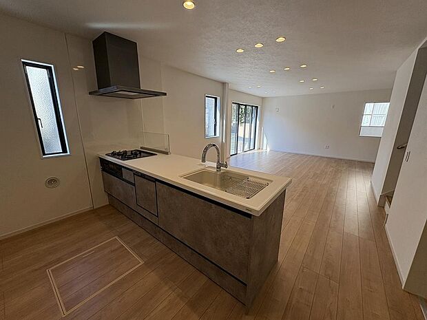 〜サンケイ商事にお任せください〜当社は地元密着型 お客様のご要望・期待にお応えします。