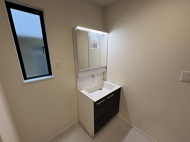 〜サンケイ商事にお任せください〜当社は地元密着型　お客様のご要望・期待にお応えします。