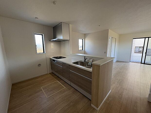 〜サンケイ商事にお任せください〜当社は地元密着型〜サンケイ商事にお任せください〜当社は地元密着型 お客様のご要望・期待にお応えします。 お客様のご要望・期待にお応えします。