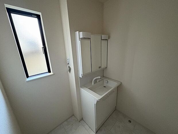 〜サンケイ商事にお任せください〜当社は地元密着型　お客様のご要望・期待にお応えします。