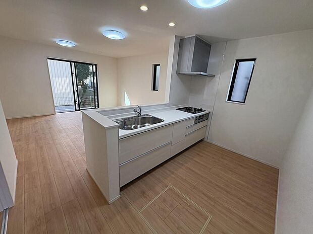 〜サンケイ商事にお任せください〜当社は地元密着型　お客様のご要望・期待にお応えします。