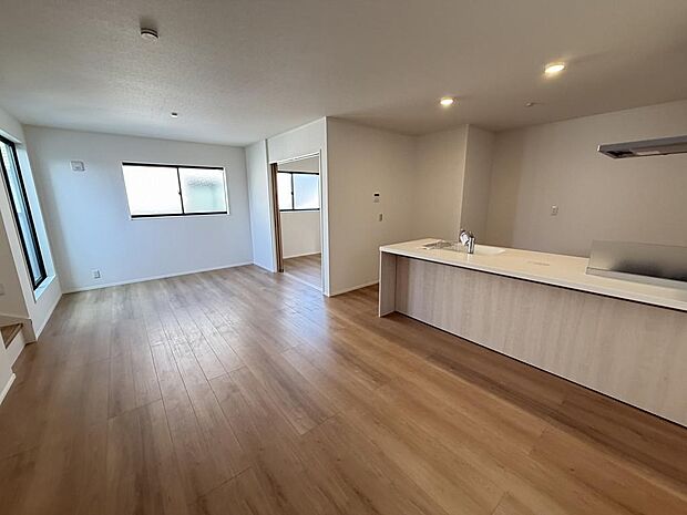 〜サンケイ商事にお任せください〜当社は地元密着型　お客様のご要望・期待にお応えします。〜サンケイ商事にお任せください〜当社は地元密着型　お客様のご要望・期待にお応えします。