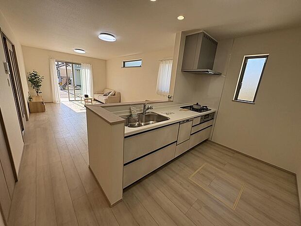 〜サンケイ商事にお任せください〜当社は地元密着型　お客様のご要望・期待にお応えします。