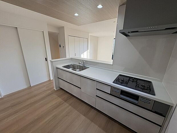 〜サンケイ商事にお任せください〜当社は地元密着型　お客様のご要望・期待にお応えします。