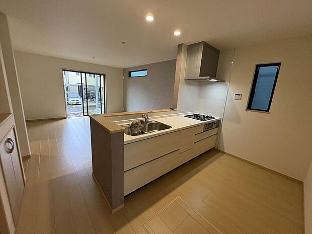 〜サンケイ商事にお任せください〜当社は地元密着型　お客様のご要望・期待にお応えします。