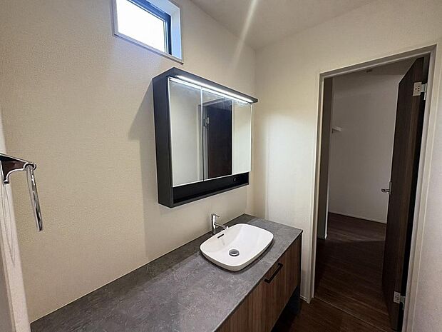 〜サンケイ商事にお任せください〜当社は地元密着型　お客様のご要望・期待にお応えします。